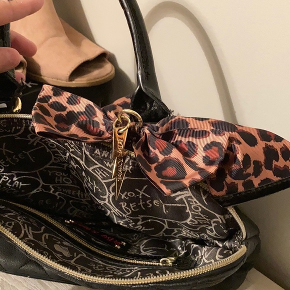 Betsy Johnson bag - Picture 2 of 3